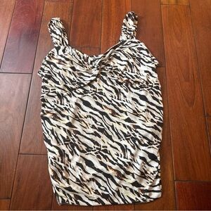 Torrid Size 2 Tiger Stripe Ruched Tank Top Thick Straps Knot Front
